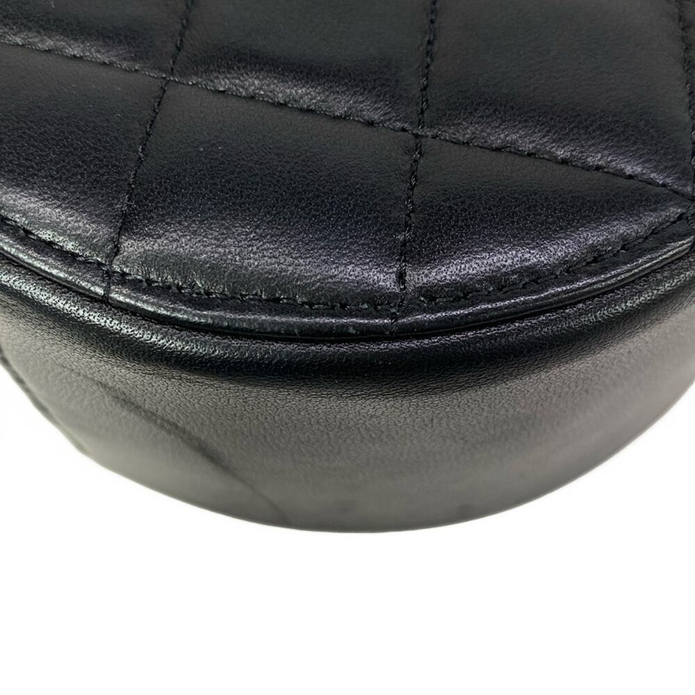 Chanel Matelasse Shoulder Bag - Picture 8 of 16